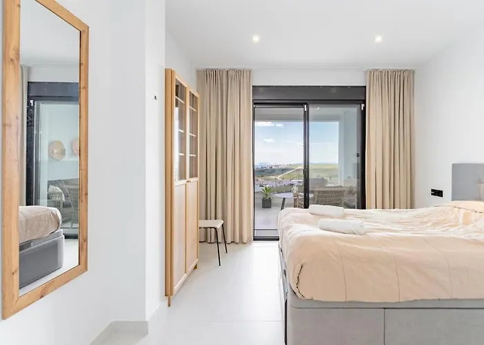 아파트 Luxury 2 Bed With Sea View