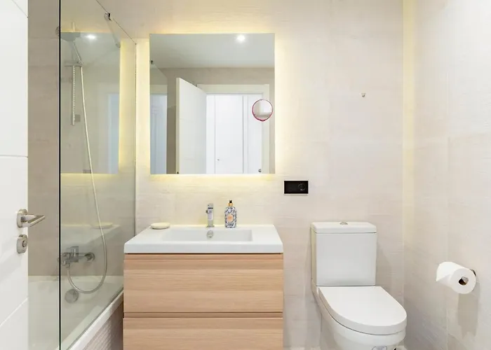 Luxury 2 Bed With Sea View 에스테포나