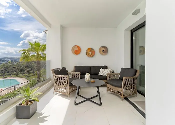 Luxury 2 Bed With Sea View 아파트