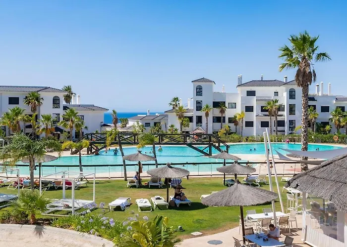 Luxury 2 Bed With Sea View 아파트 에스테포나