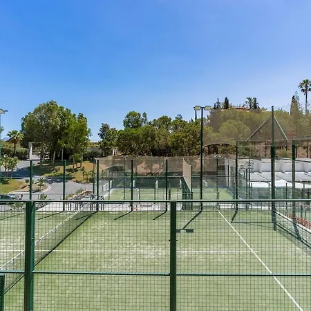 Luxury 2 Bed With Sea View *