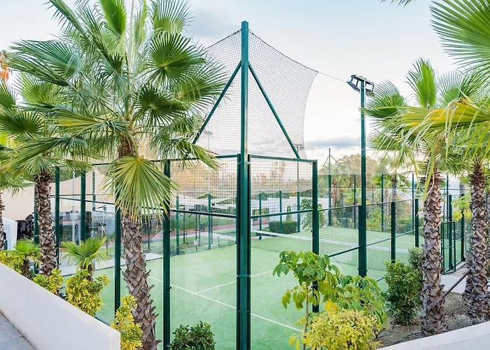 Luxury 2 Bed With Sea View 公寓 埃斯特波纳